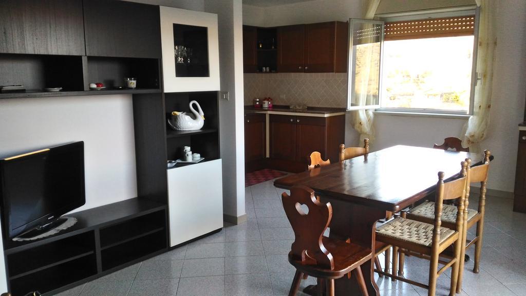 Casa Marina Lägenhet Linguaglossa Exteriör bild